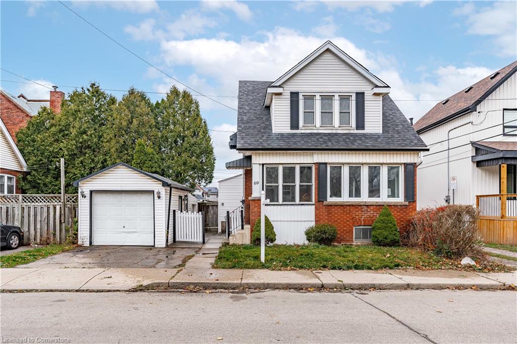 69 Roxborough Avenue Property Photo