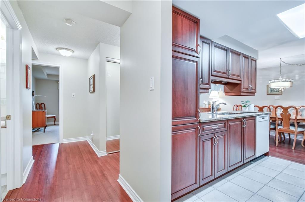 205-970 Golf Links Road Property Photo 12