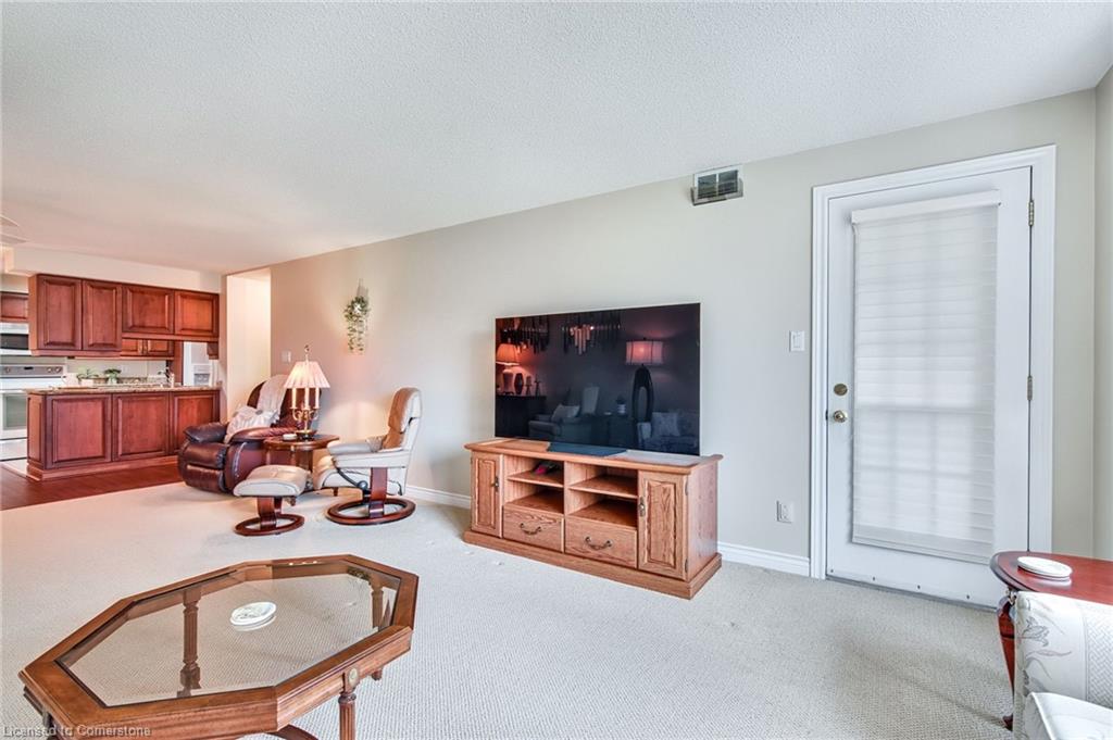 205-970 Golf Links Road Property Photo 31