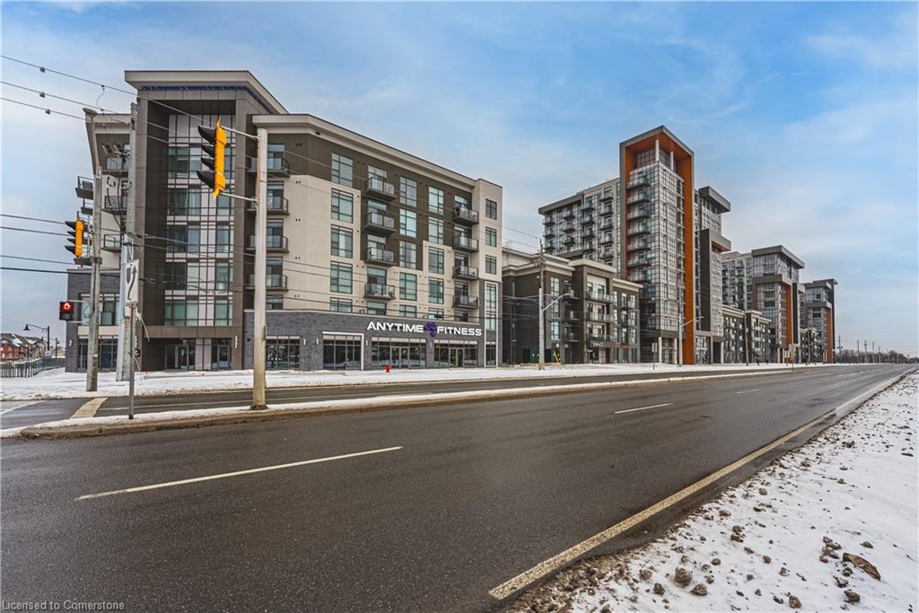 102-470 Dundas Street E Property Photo