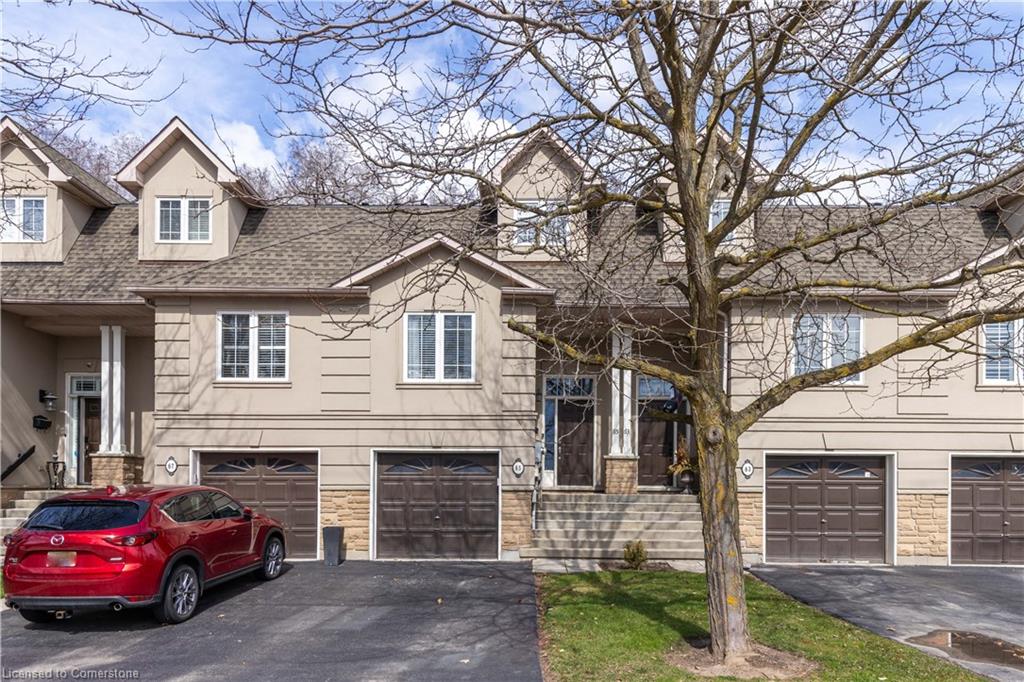 65 Fairwood Place W Property Photo 1