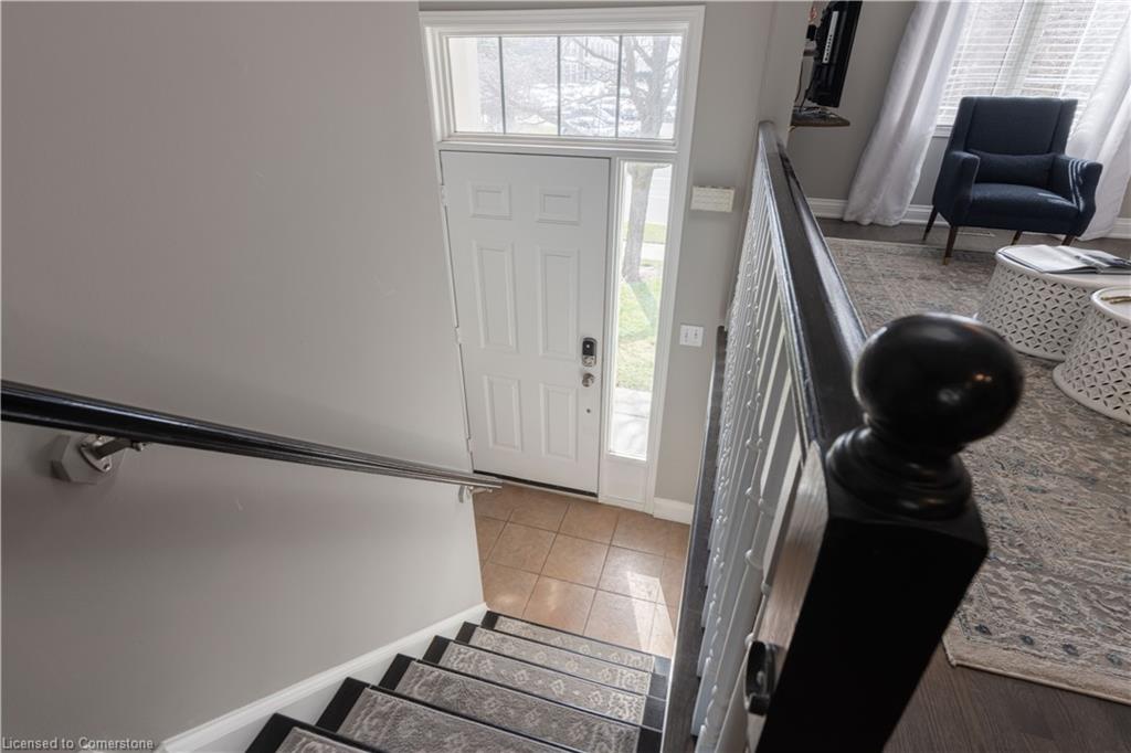 65 Fairwood Place W Property Photo 3