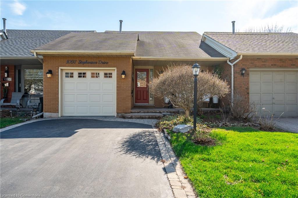 1097 Stephenson Drive Property Photo 1