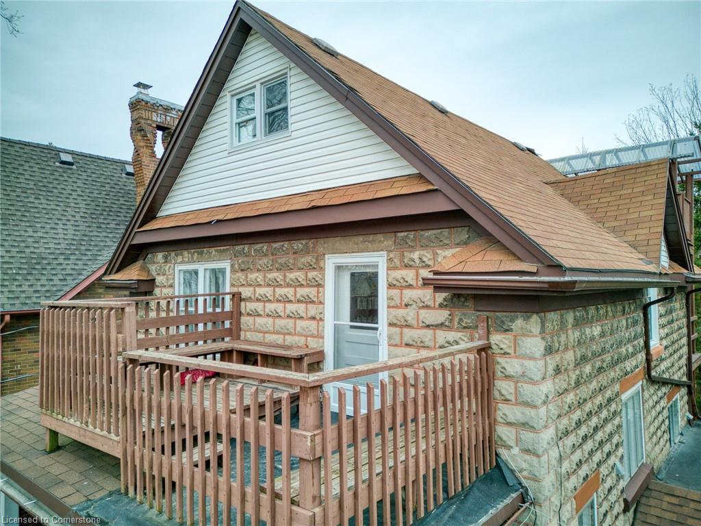 40 Menno Street Property Photo 5