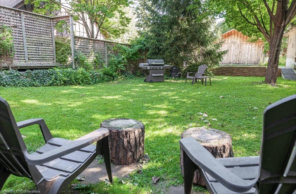 40 Menno Street Property Photo 6