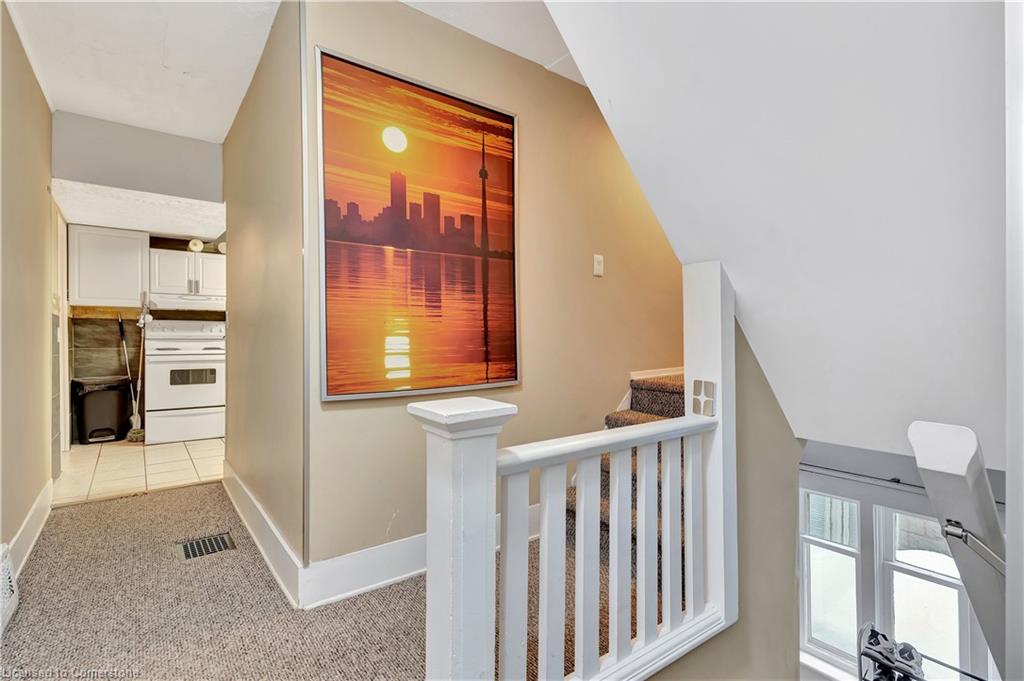 40 Menno Street Property Photo 30