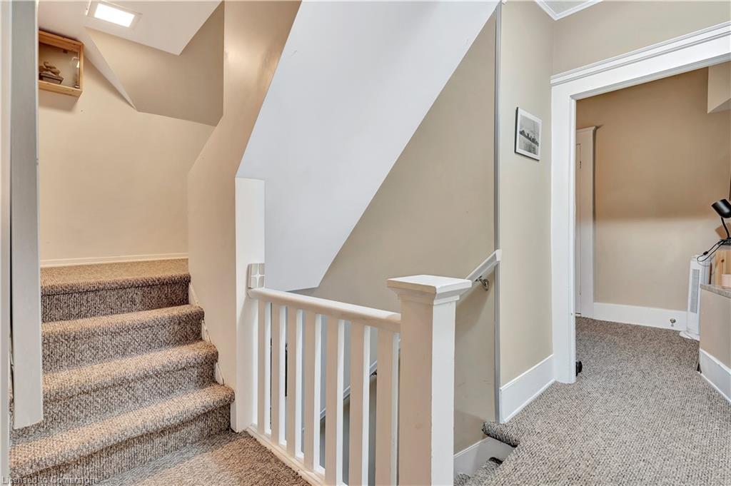 40 Menno Street Property Photo 36
