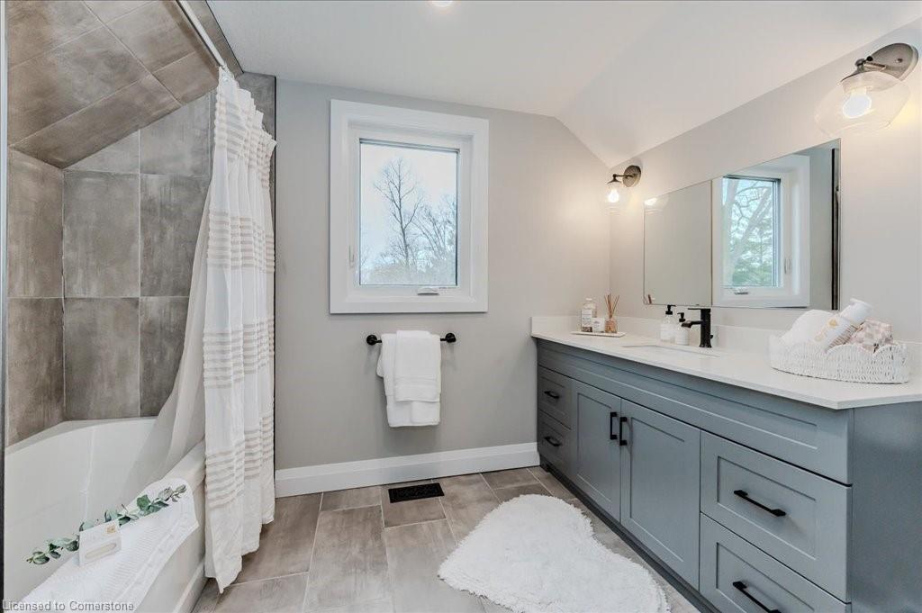 1380 Doon Village Road Property Photo 23
