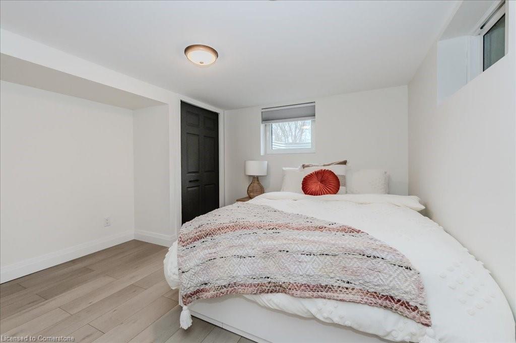 1380 Doon Village Road Property Photo 31