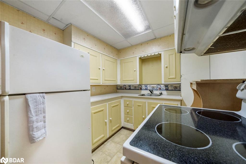 39 Elmer Avenue Property Photo 24