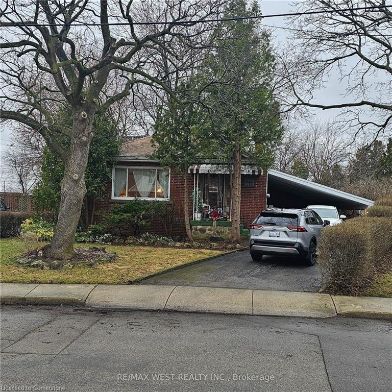 204 David Avenue Property Photo 1