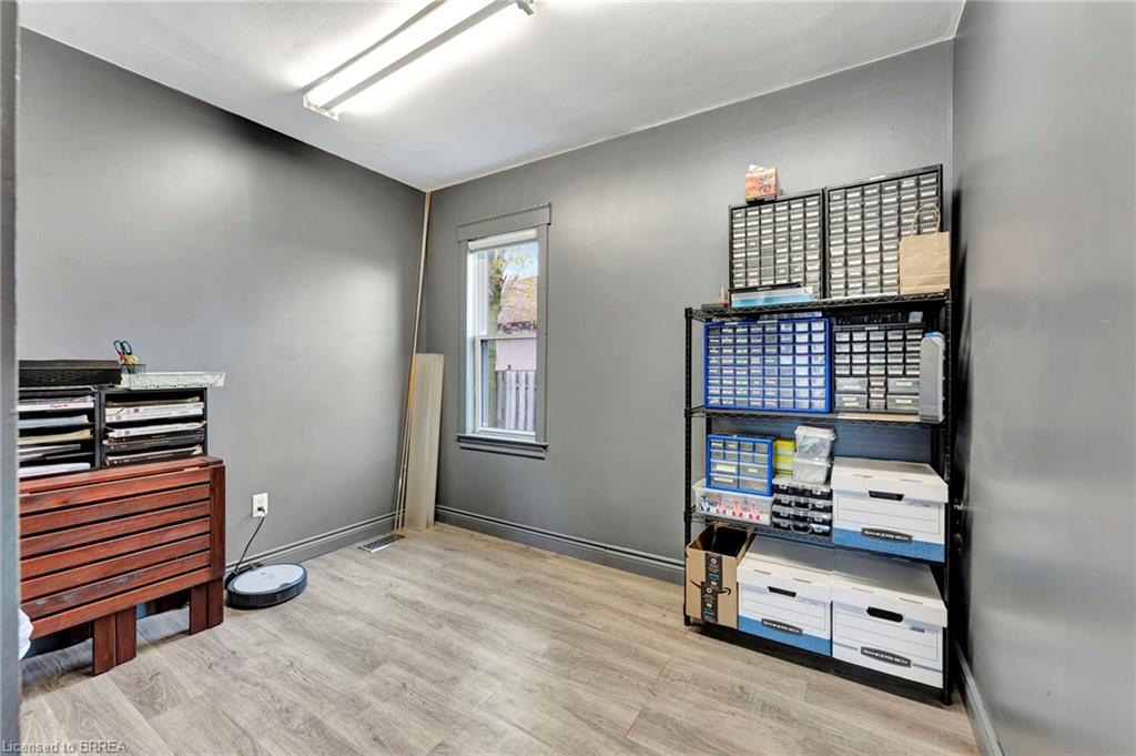138 Charing Cross Street Property Photo 20