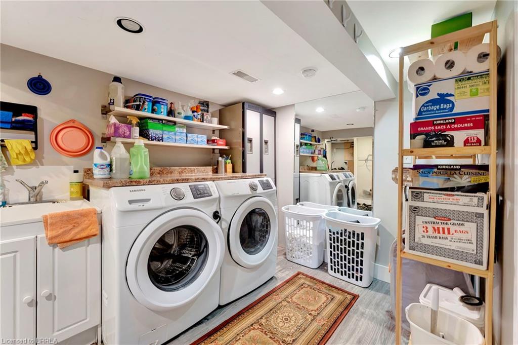 138 Charing Cross Street Property Photo 23