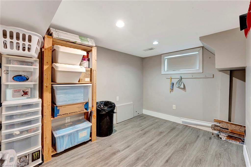 138 Charing Cross Street Property Photo 25