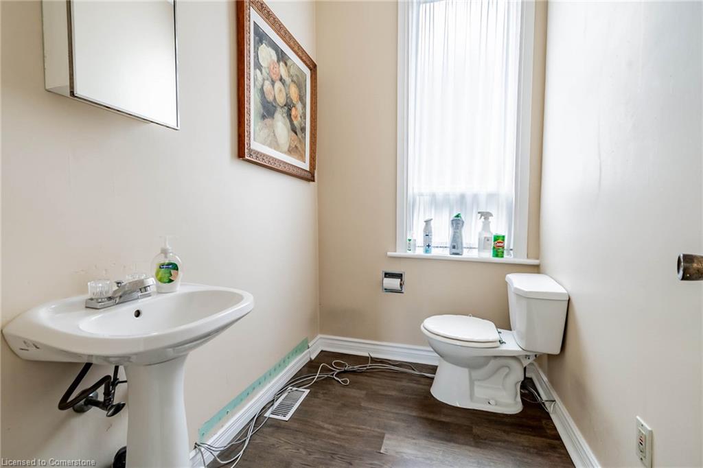 48 Carlisle Street Property Photo 16