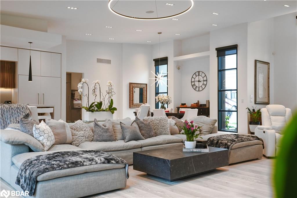 2761 Lockhart Road Property Photo 7