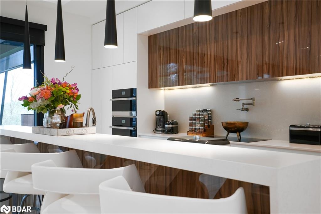 2761 Lockhart Road Property Photo 11