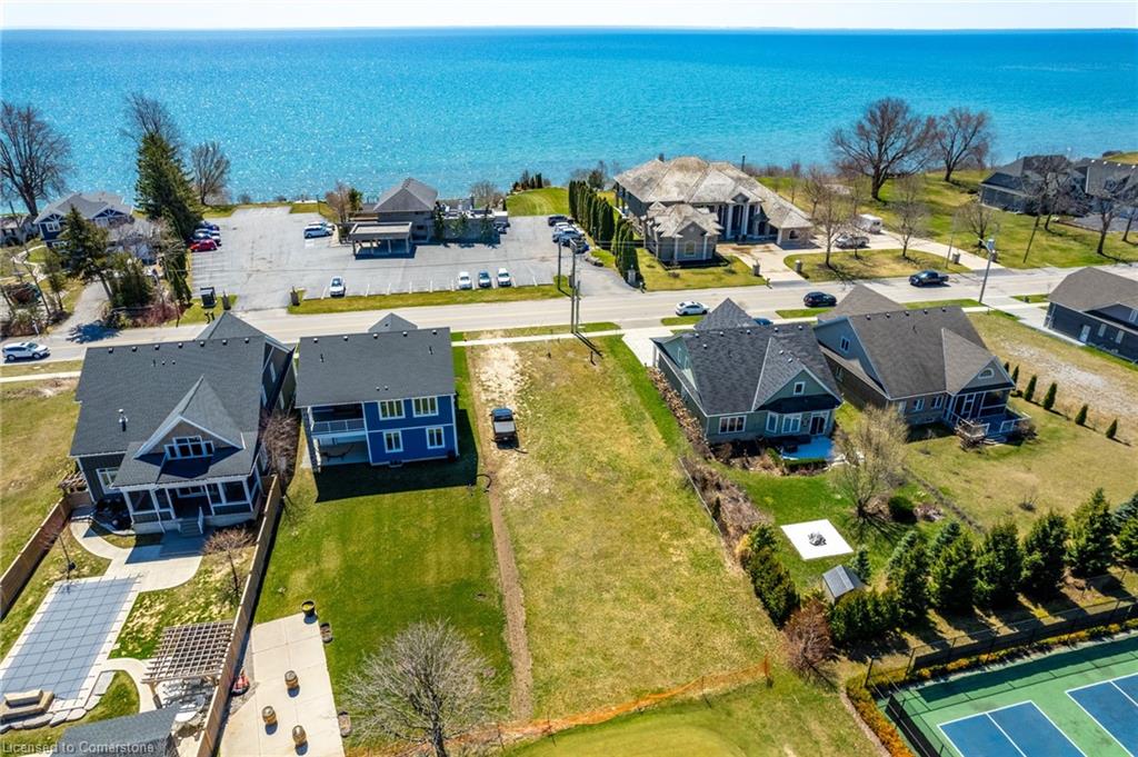 167 New Lakeshore Road Property Photo
