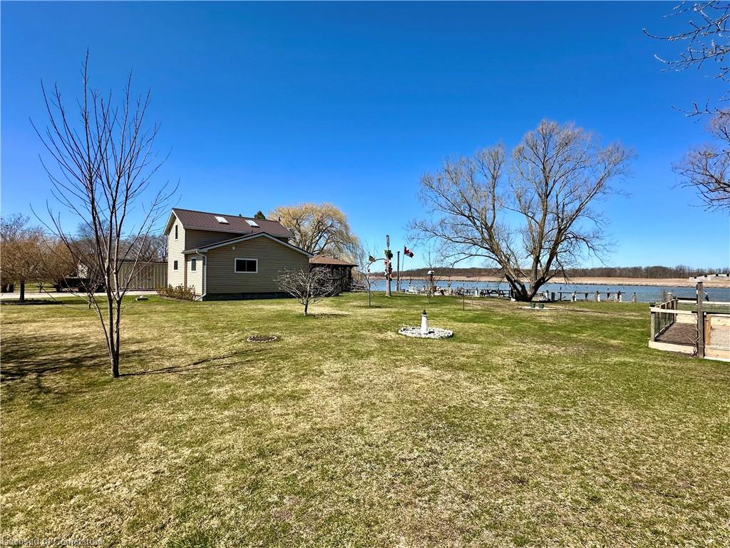39 Willow Line Property Photo 10