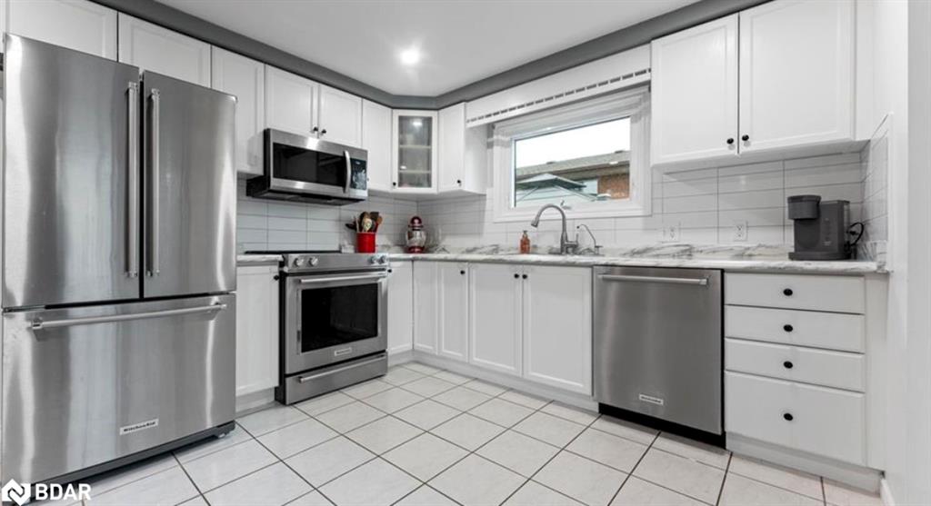47 Ruffian Road Property Photo 5
