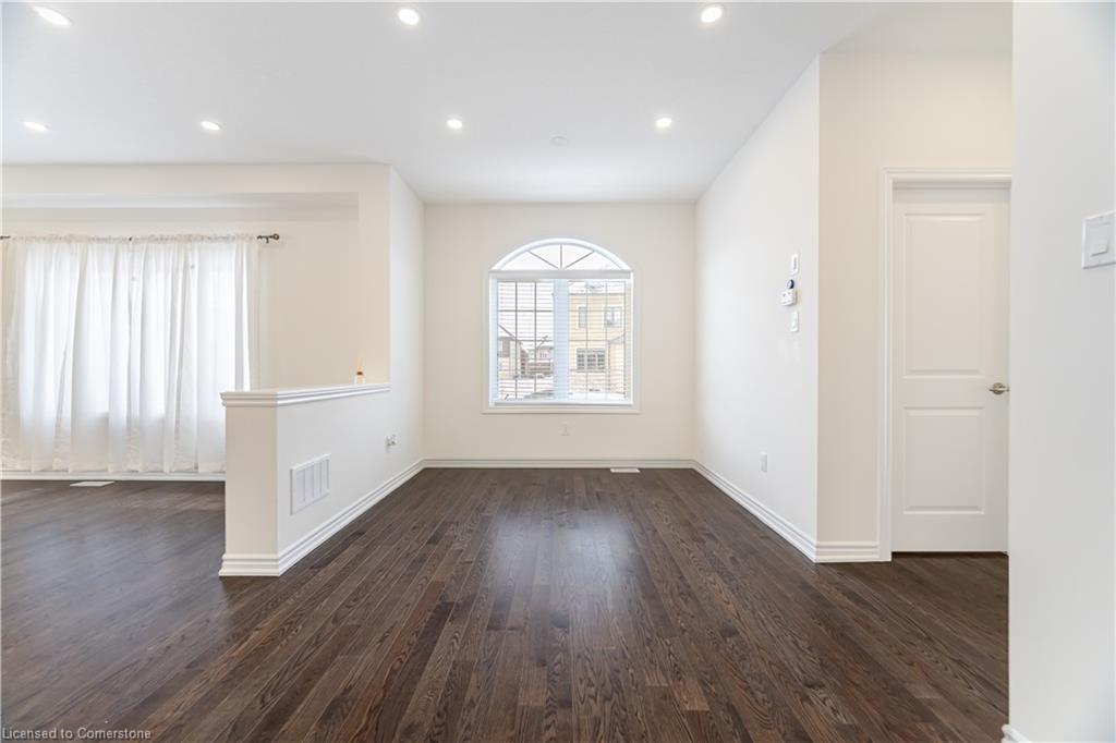 44 Macklin Street Property Photo 6