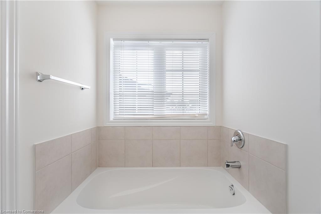 44 Macklin Street Property Photo 27