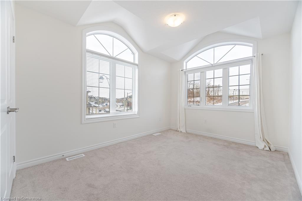 44 Macklin Street Property Photo 31