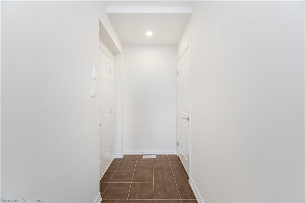 44 Macklin Street Property Photo 33
