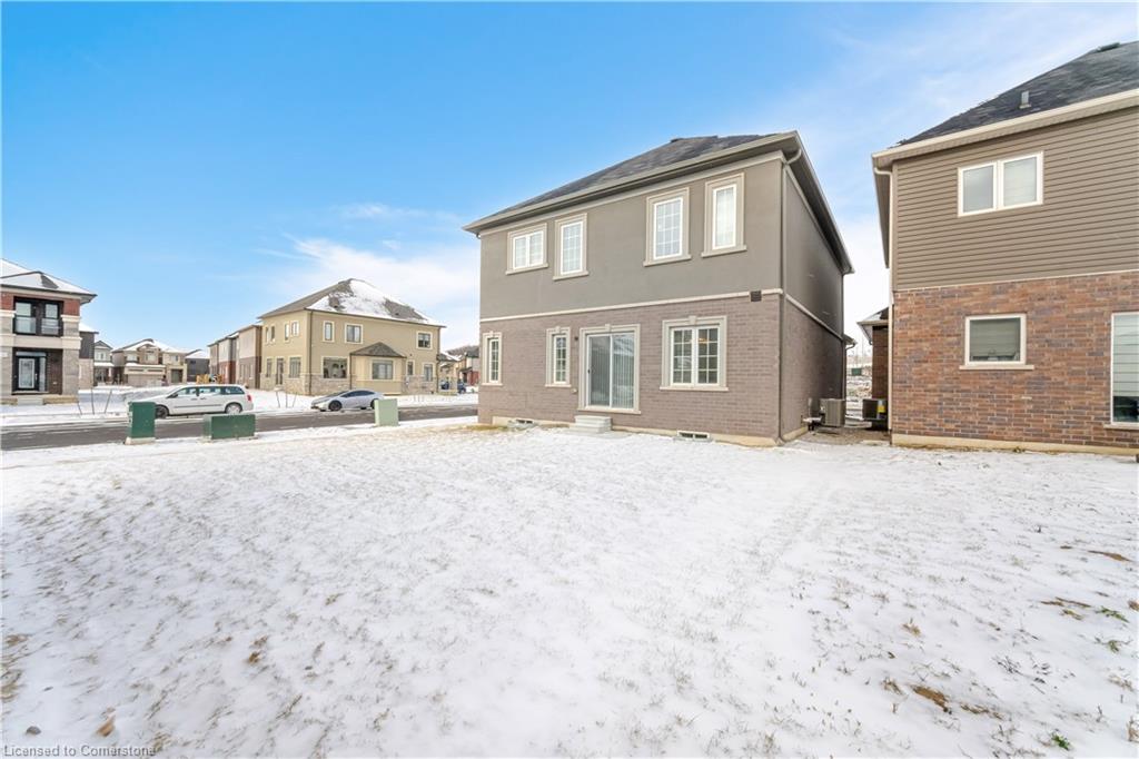44 Macklin Street Property Photo 35
