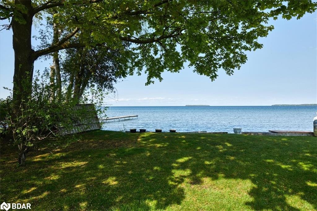 864 7 Line Road Property Photo