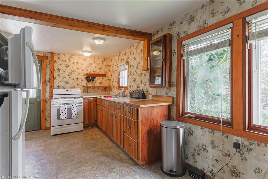 78 Brown Street Property Photo 18