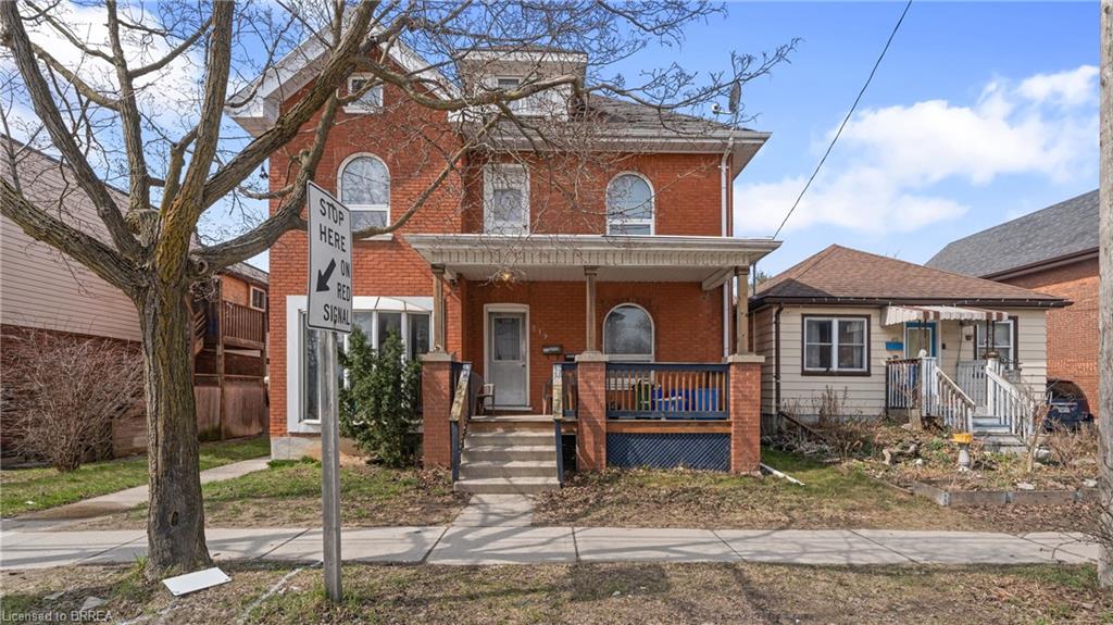 219 Erie Avenue Property Photo 1