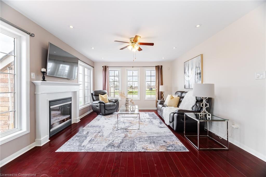 810 Cousens Terrace Property Photo 14