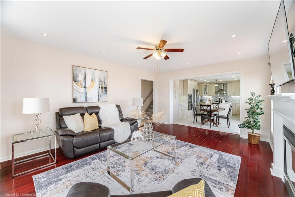 810 Cousens Terrace Property Photo 15