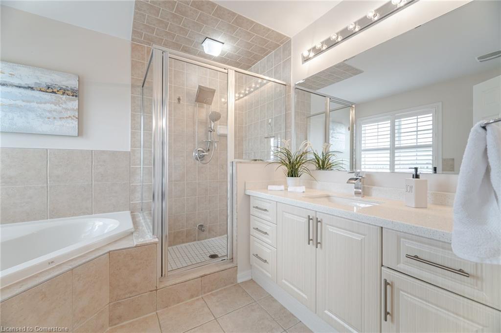 810 Cousens Terrace Property Photo 30