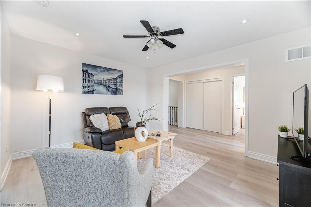 810 Cousens Terrace Property Photo 33