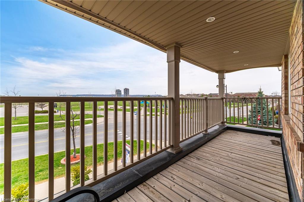 810 Cousens Terrace Property Photo 35