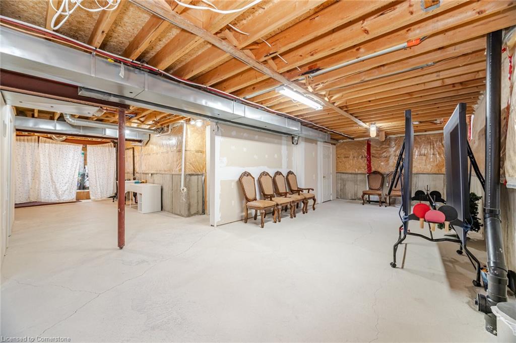 810 Cousens Terrace Property Photo 47