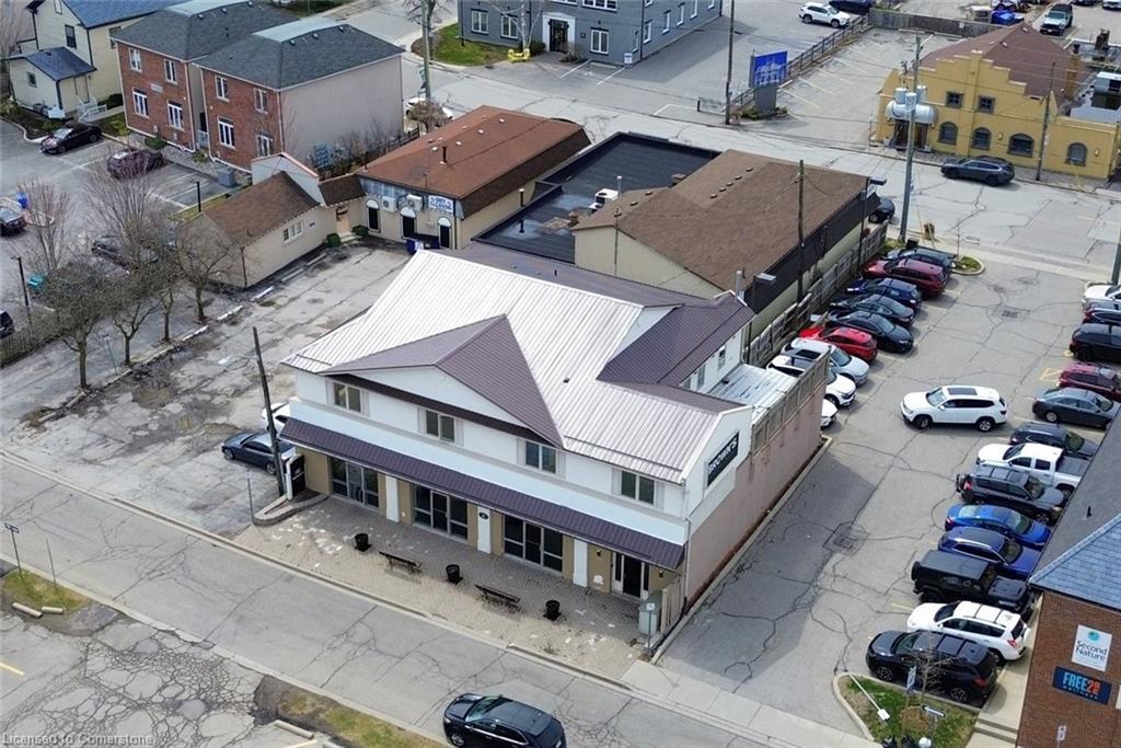 10 Franklin Street Property Photo 2