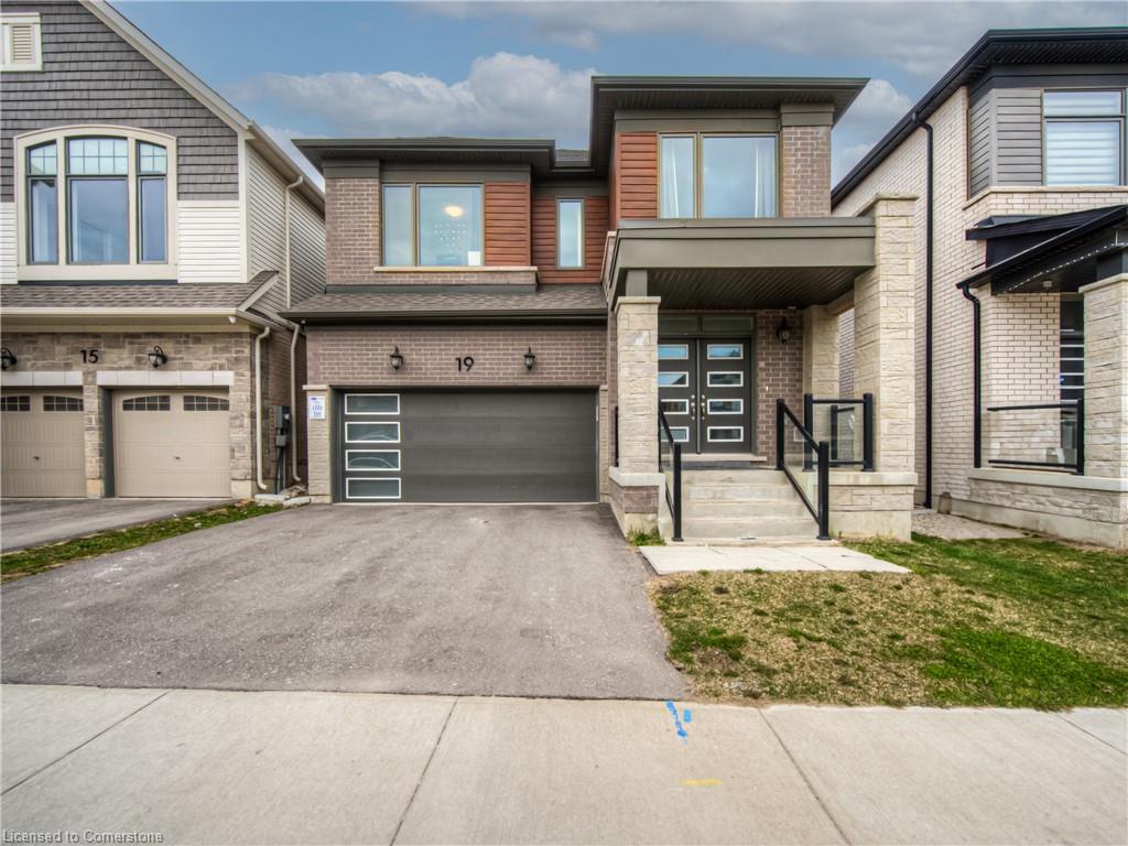 19 William Nador Street Property Photo 1