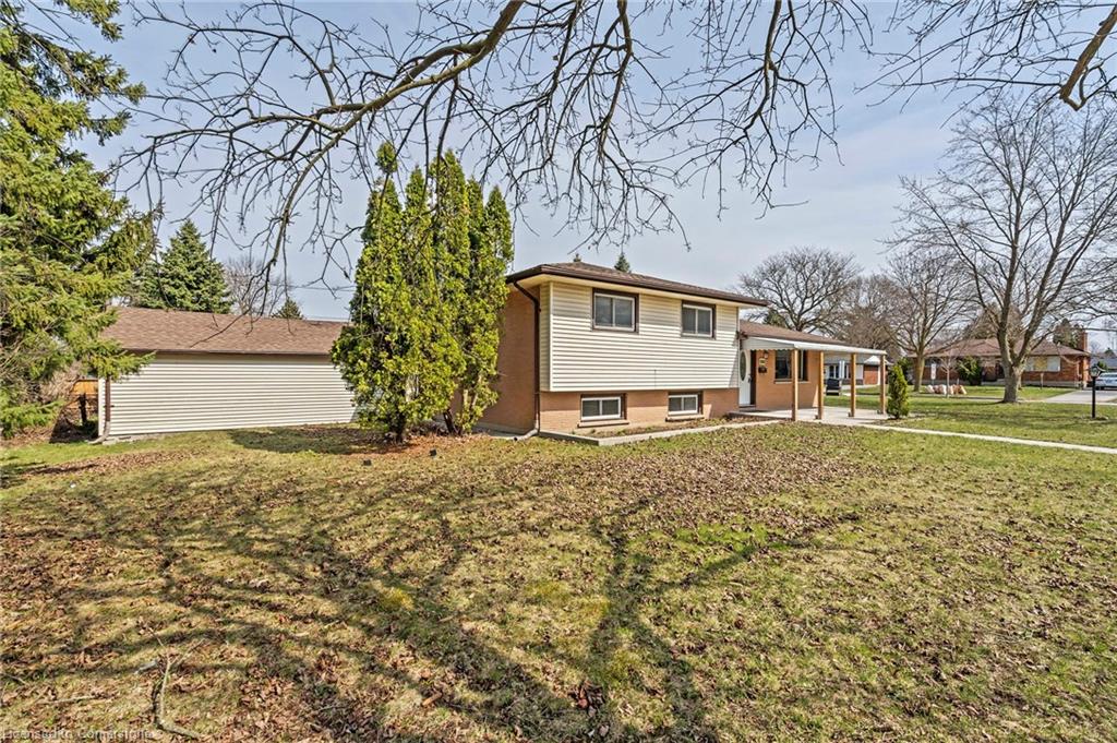 1151 Lancaster Street Property Photo 5