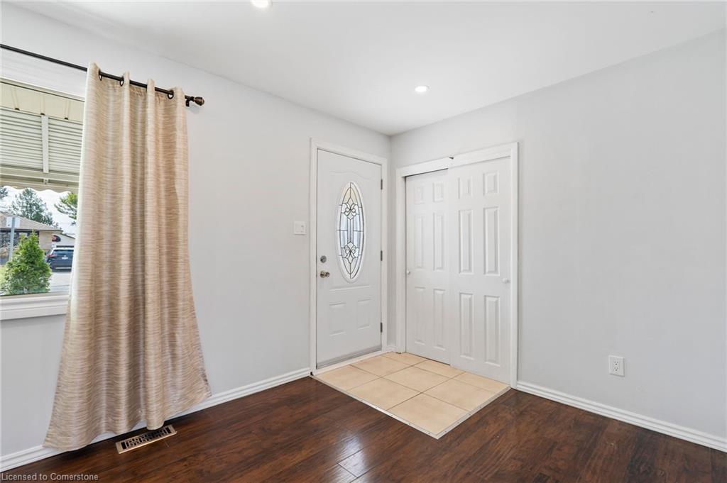 1151 Lancaster Street Property Photo 6