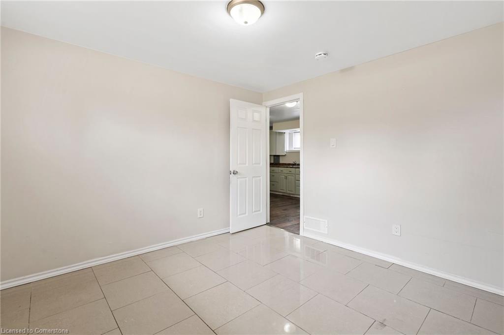 1151 Lancaster Street Property Photo 22