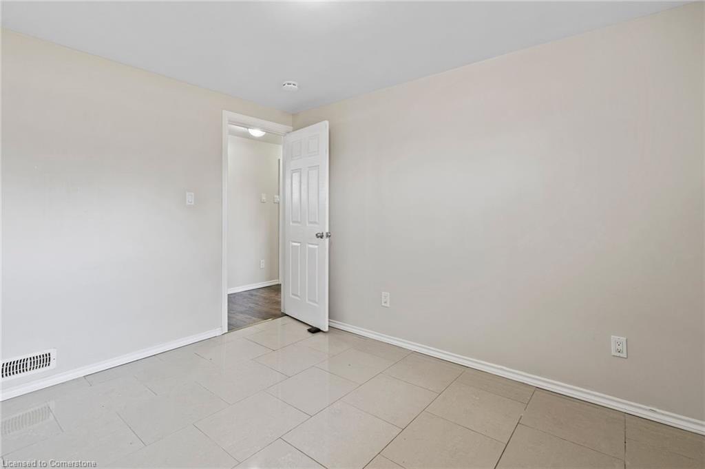 1151 Lancaster Street Property Photo 24