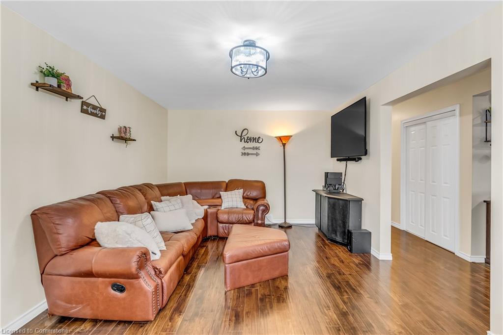 7680 Eighth Line Property Photo 15