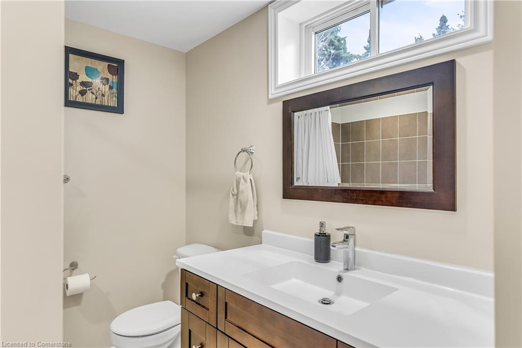 7680 Eighth Line Property Photo 37