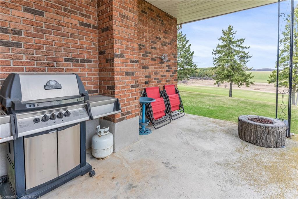 7680 Eighth Line Property Photo 45