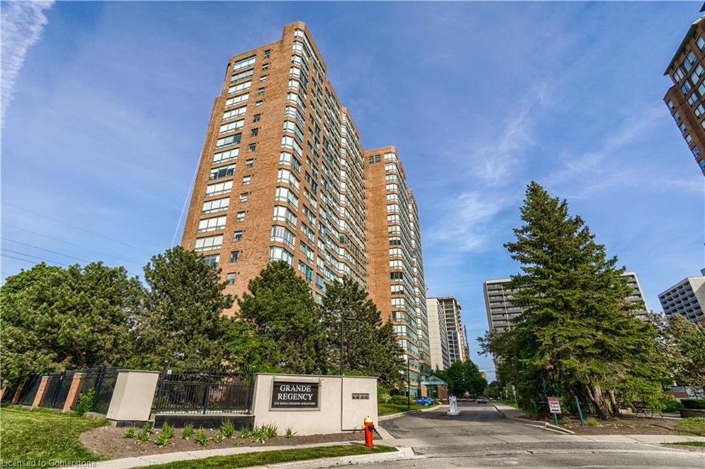 1614-1276 Maple Crossing Boulevard Property Photo