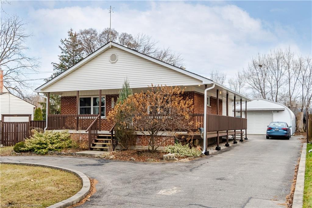 1904 Balsam Avenue Property Photo 1
