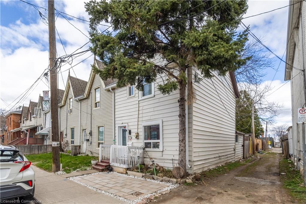 179 Wilson Street Property Photo 1